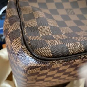 Louis Vuitton Speedy 35